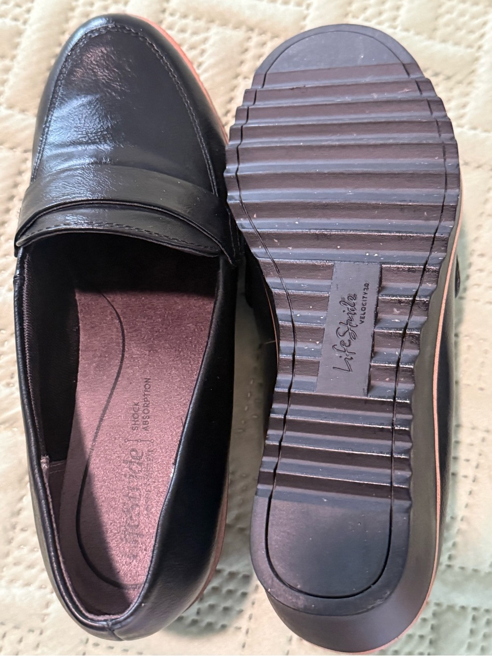 LifeStride Zed 2 Round Toe Loafers in Black - Picture 6 of 6